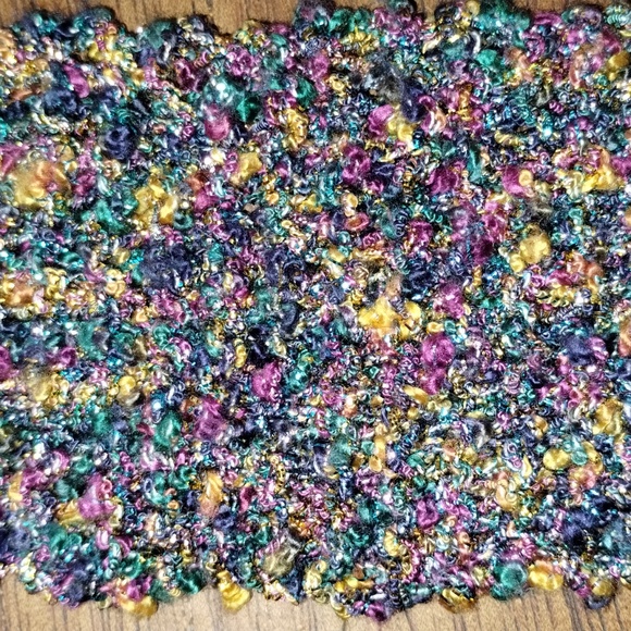 Scarf - Picture 2 of 3